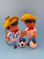 2x Gauchito Fussball 1978 WM Argentinien Maskottchen RAR