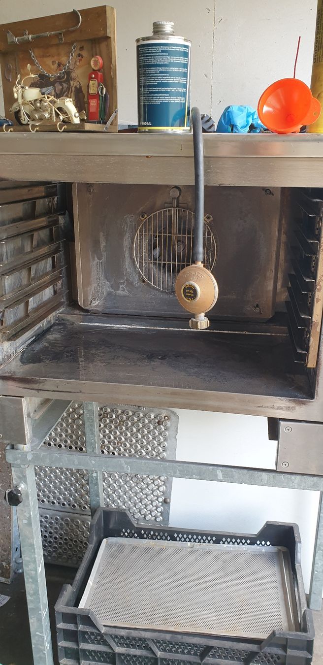Forni: Gasofen mit Heissluft – Usato da Teufen AR venduto da Nepi2 1