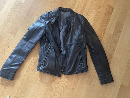 Lederjacke, neuwertige Nappa-Lederjacke Damen schwarz Gr. XS