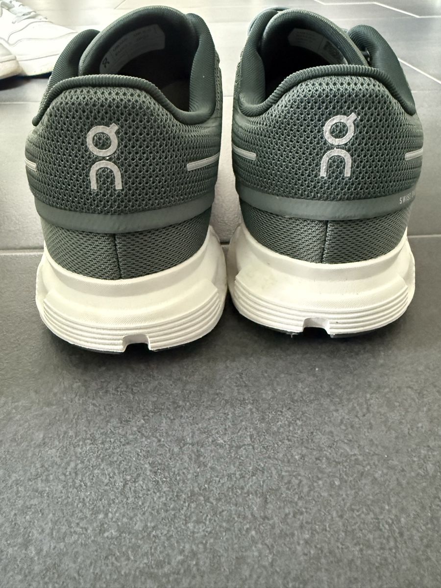 Herrenschuhe: On Cloud 5 – Neu (gemäss Beschreibung) aus Zürich von Seefeld62 4