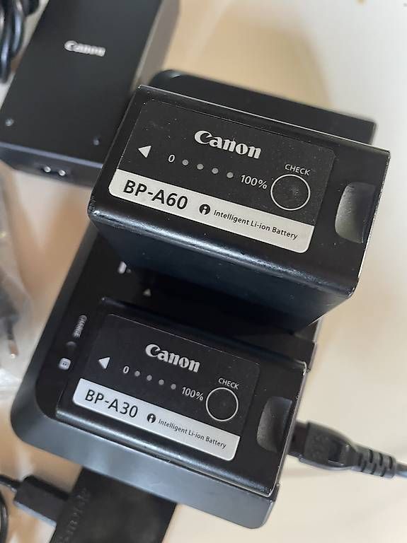 Canon Videocamere: Canon c300 mk2 Video Kamera Kit – Usato da Embrach venduto da xen_rp5g 3