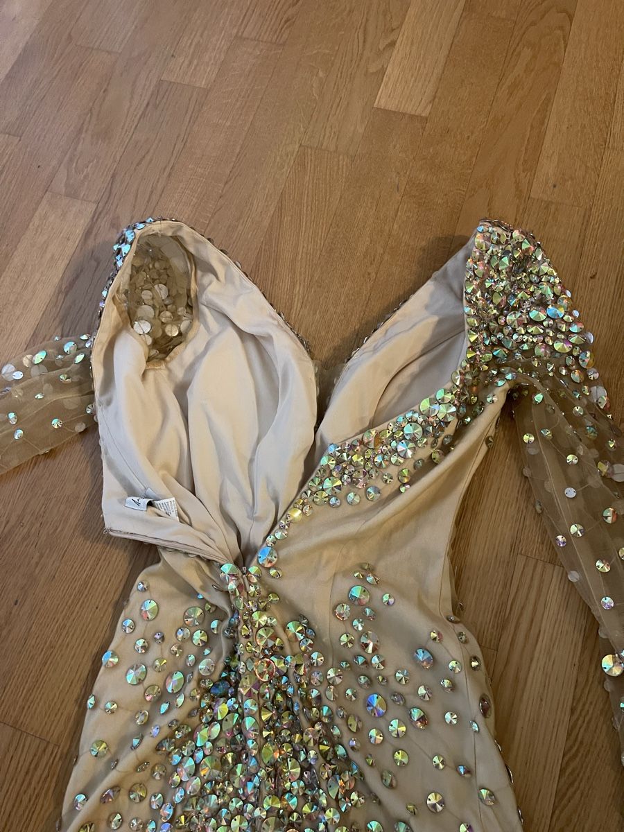 Kleider: Kleid Glitzerndes Cocktailkleid mit Strass Gr. S – Gebraucht aus Rüschlikon von Lajniii 7