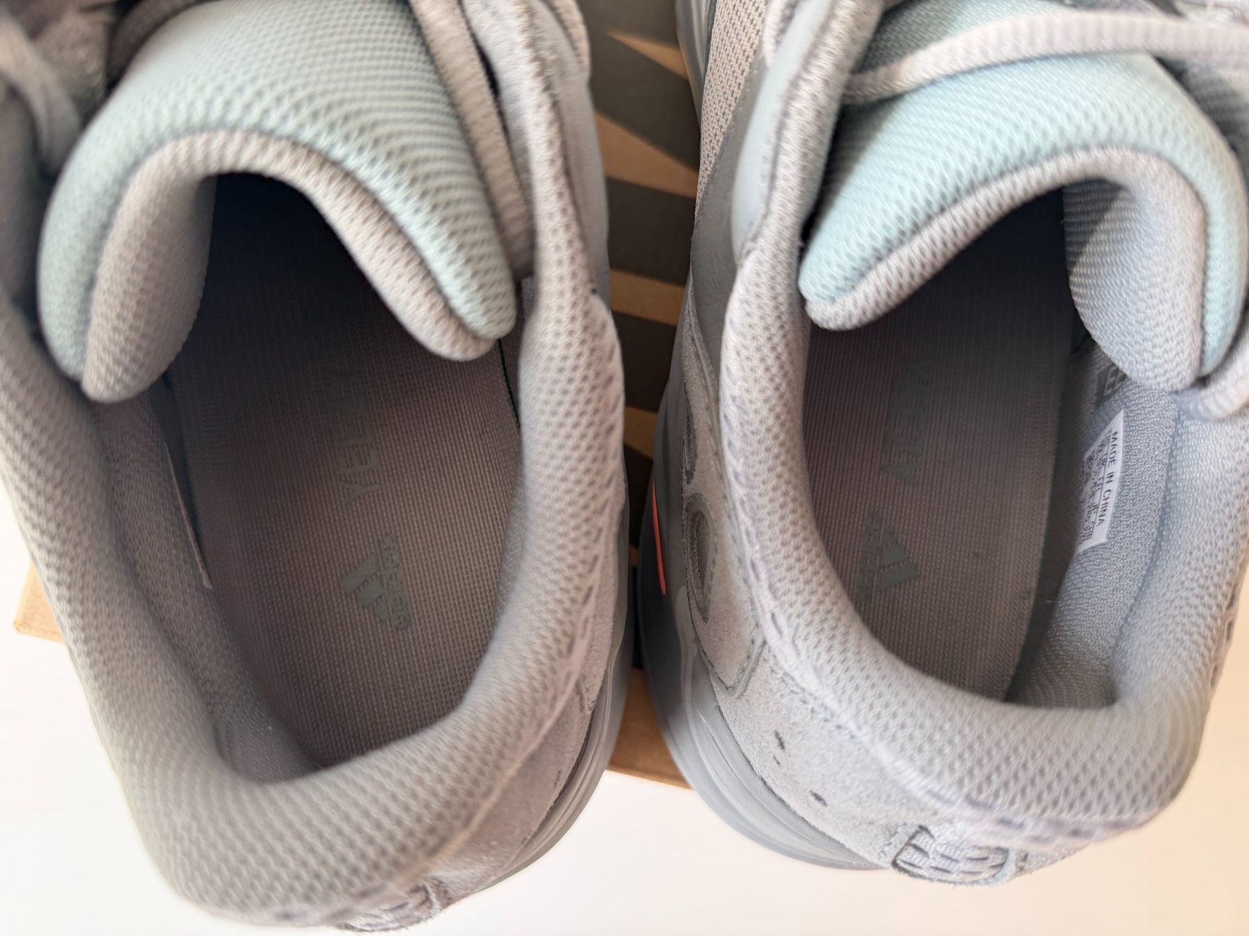 Adidas Scarpe da uomo: Yeezy Boost 700 Inertia – Usato da Ennenda venduto da KUROI14 2