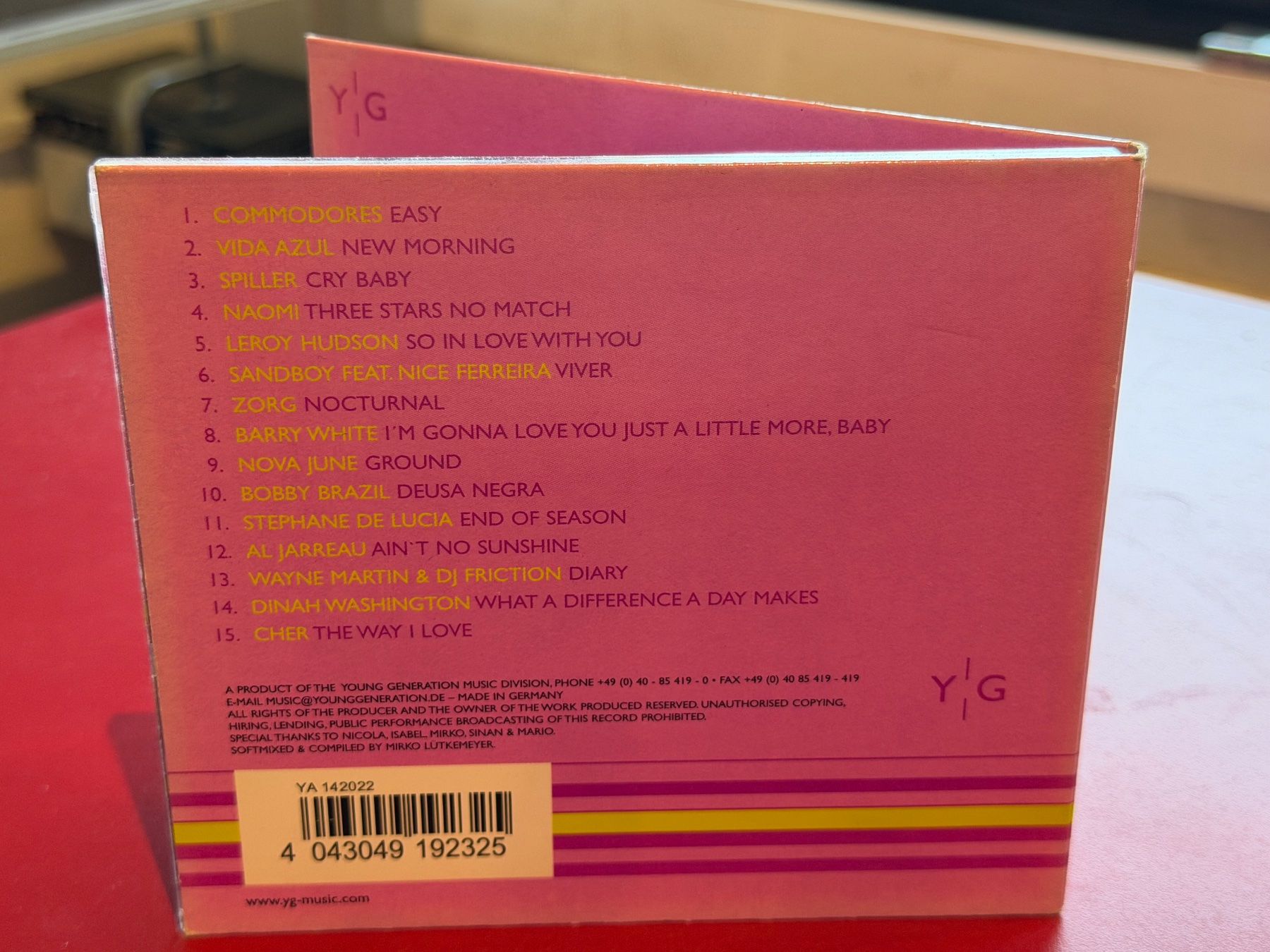CD: Young Generation Music - Sunday Morning - Sampler - KA02E – Usato da Küsnacht ZH venduto da Jazztilldawn 1