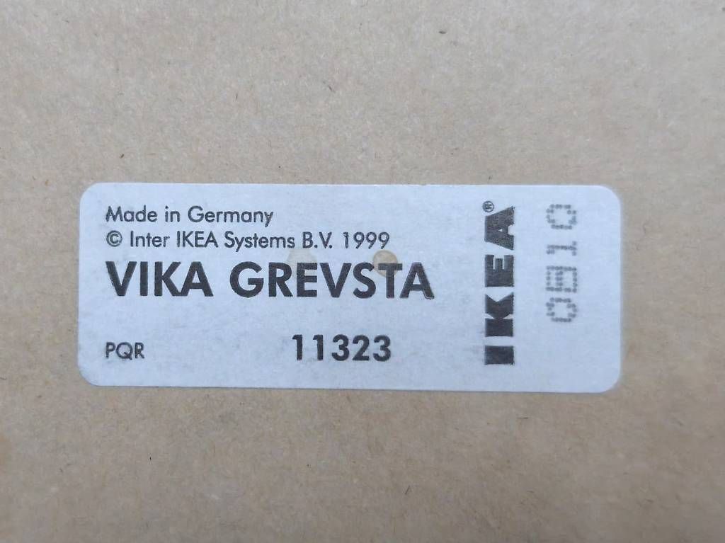 Schreibtische: Bureau / Table IKEA Vika Grevsta – Neu und originalverpackt aus Oron-la-Ville von hue_hh9f 4