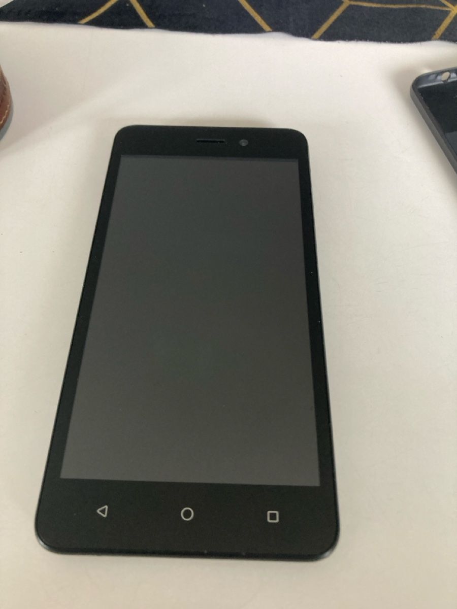 Wiko Telefoni cellulari / Smartphones: Wiko Sunny 3  Android double sim- Idéal Premier Smartphone! – Usato da Thierrens venduto da MicMacMousse