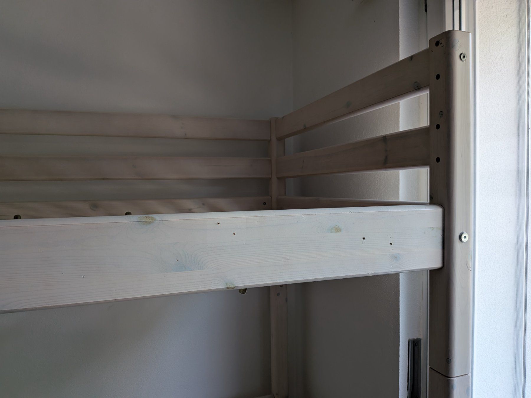 Flexa Letti: Lit mezzanine bois blanc – Usato da Orpund venduto da Gredouille 3