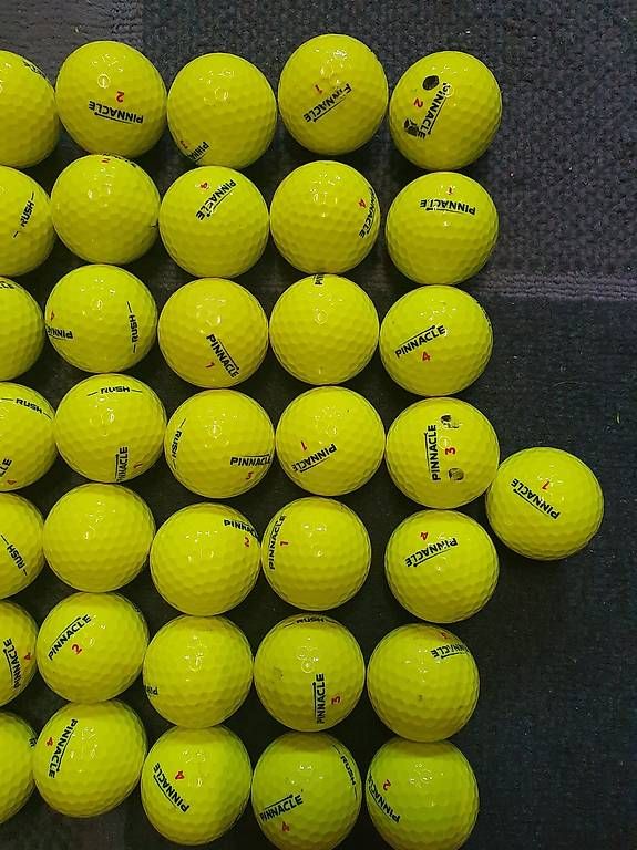 Pinnacle Palloni: Golfbälle Pinnacle gelb 50 Stück – Usato da Allschwil venduto da Gorgeli 2