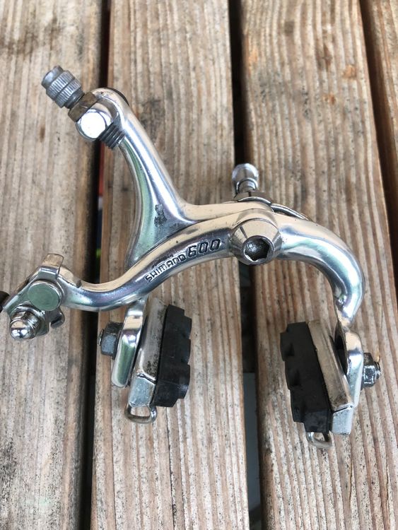 Étriers Courts Shimano 600 Arabesque 6200 – Vélo Route Vintage – Neuf