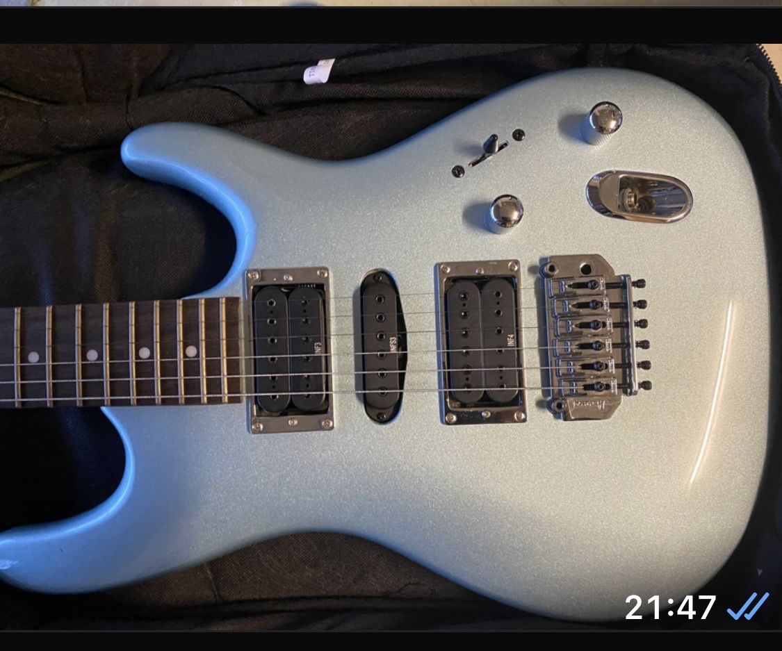 Strumenti musicali: E- Gitarre – Usato da Läufelfingen venduto da djt_p52r 2