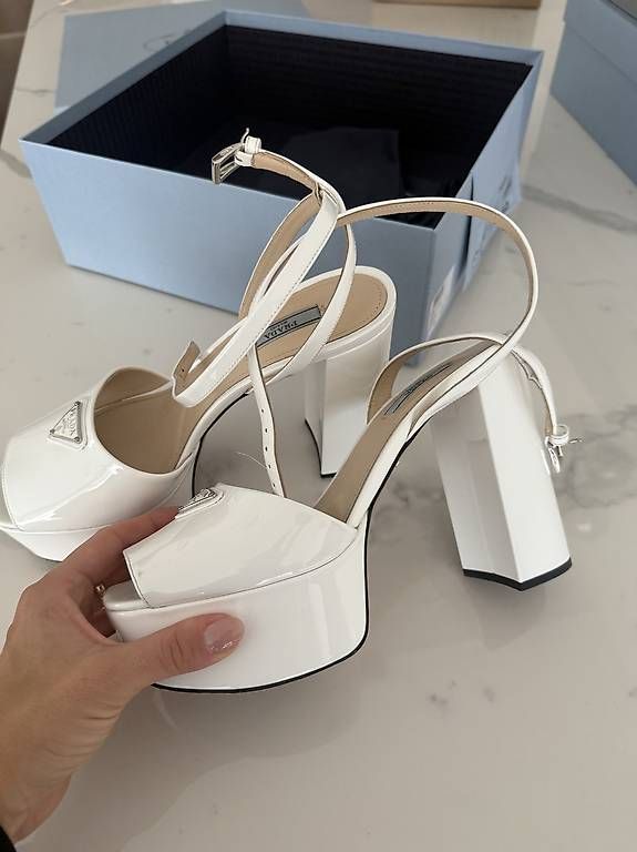 Prada Scarpe da donna: Prada Größe 39 – Usato da Fribourg venduto da jan_jgw6 1