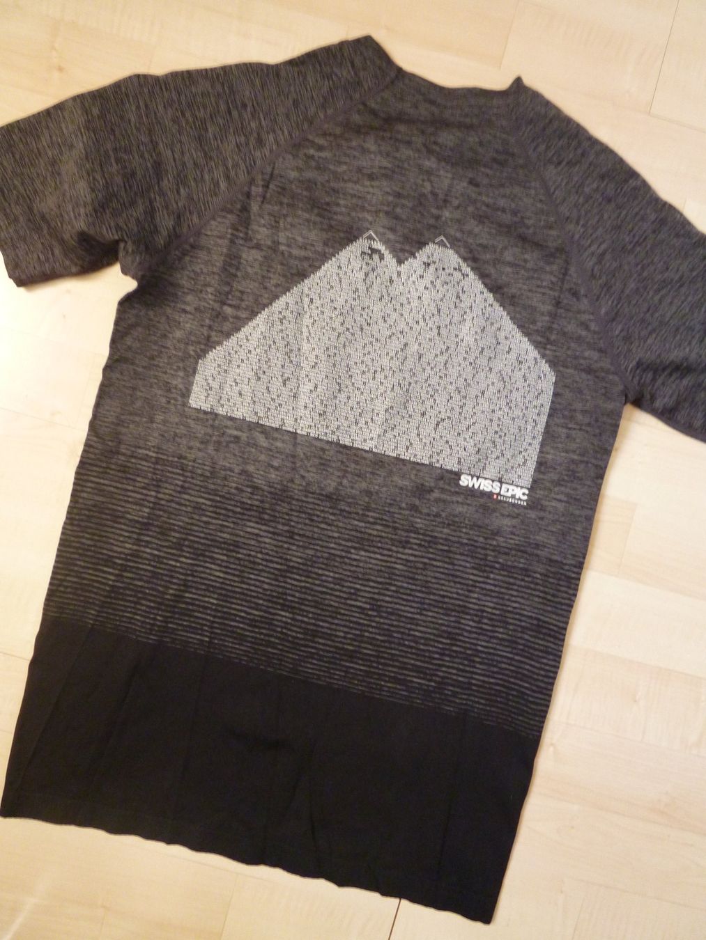 Maglioni & Felpe: Pullover & Shirt SWISS EPIC graubünden 2019  Gr. M – Usato da Dättlikon venduto da Mamakuga 6