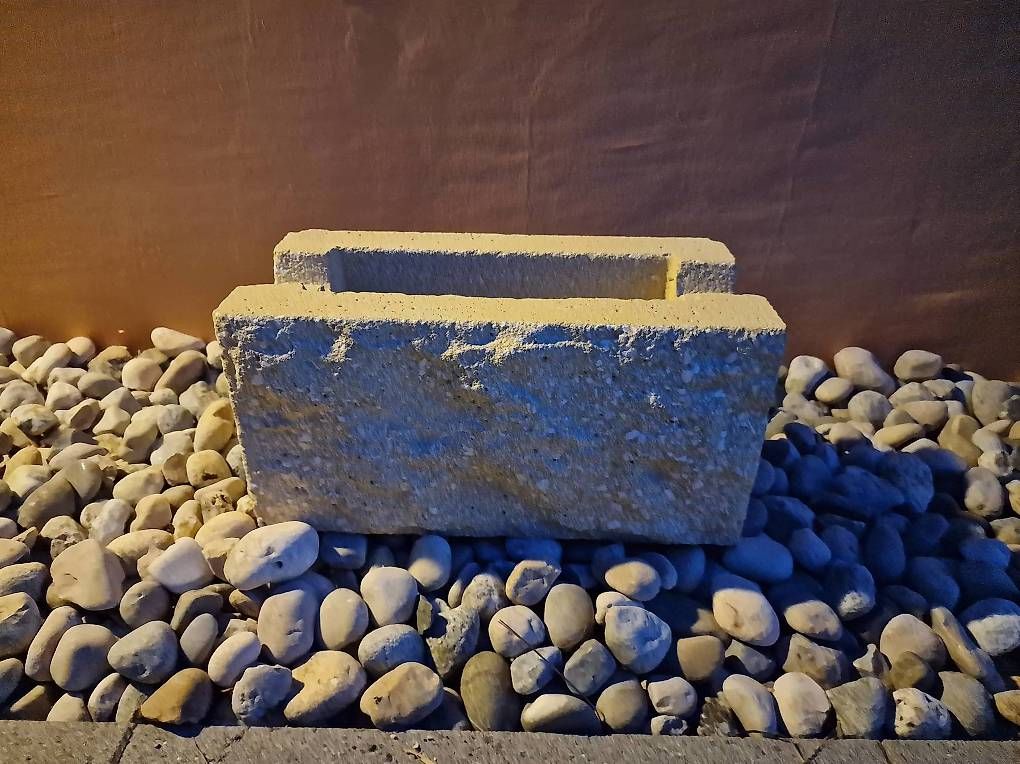 Alle Dekorationen: brique décorative  – Gebraucht aus Corcelles-près-Concise von Popa999