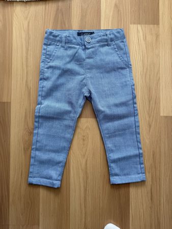 Helle Sommerhose für Jungen