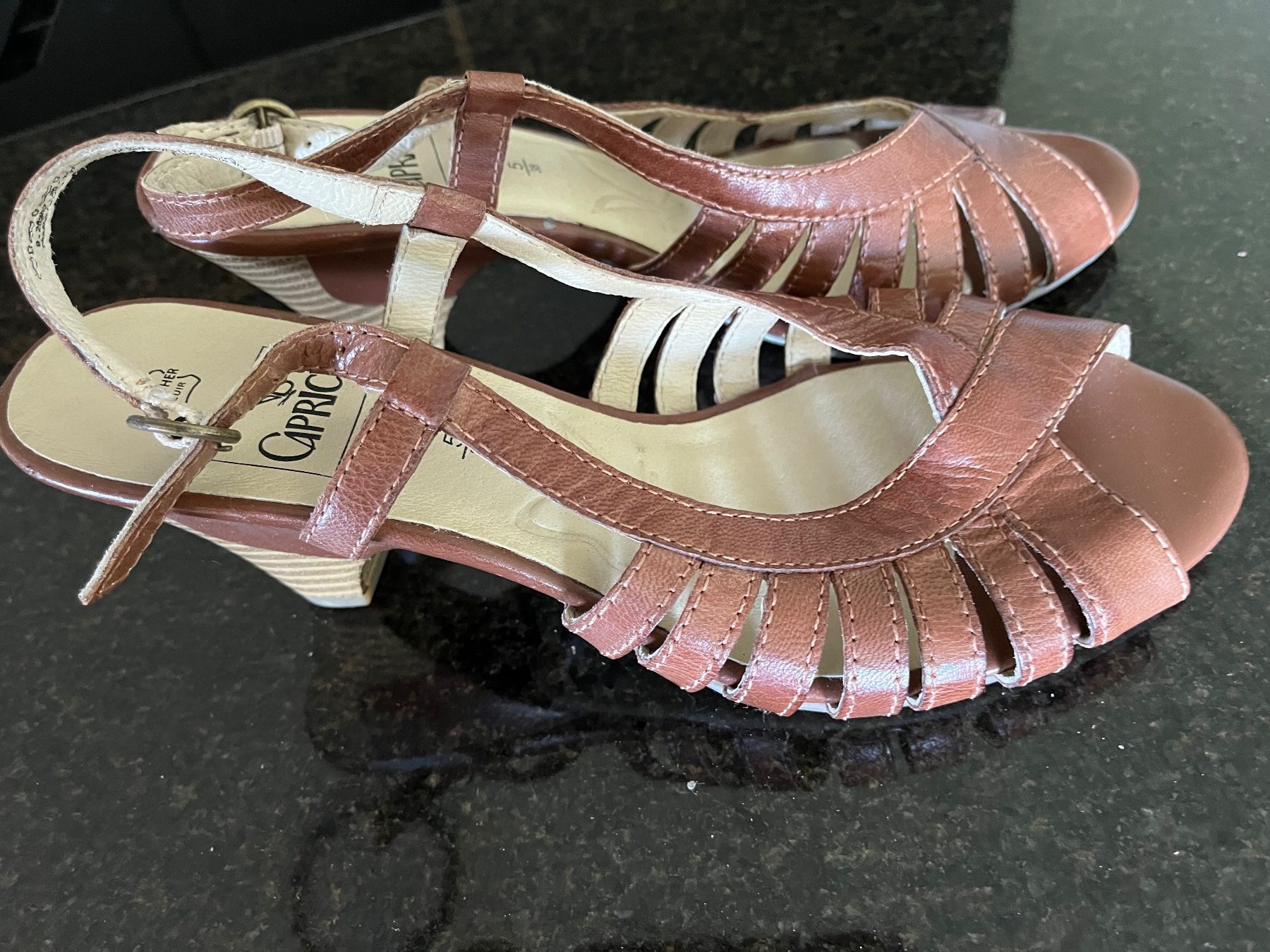 Scarpe da donna: Sandalette /// 38 /// Caprice – Nuovo (secondo la descrizione) da Brittnau venduto da Zofigerin 1