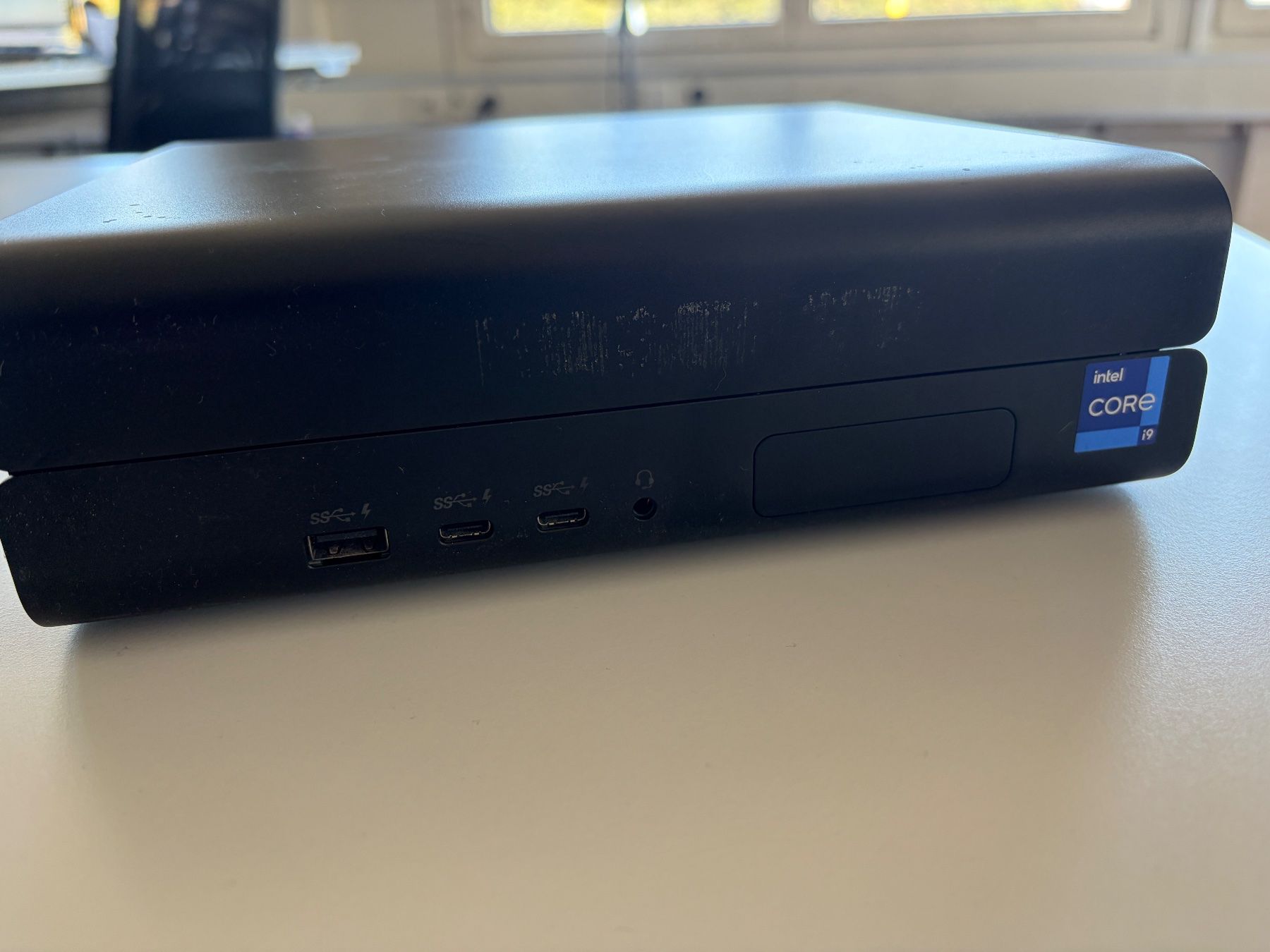 Hewlett Packard PC: HP Z2 Mini G9 Workstation Desktop PC – Usato da Spiez venduto da Kusi2469 2