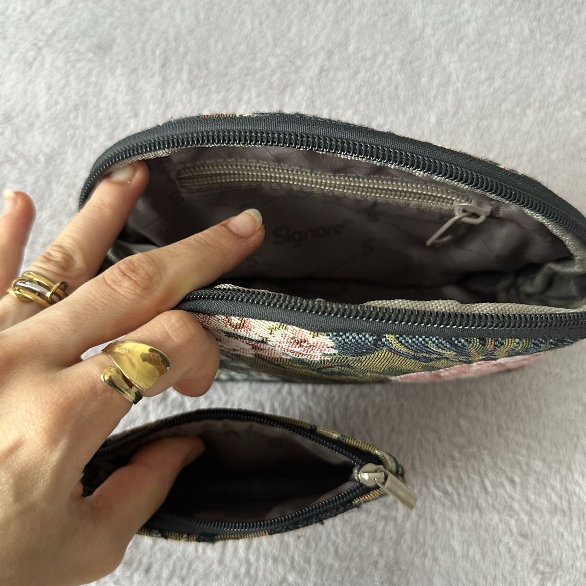 Custodie per cosmetici: Blume Stickerei Taschen Set – Usato da Givisiez venduto da dor_xb9k 1