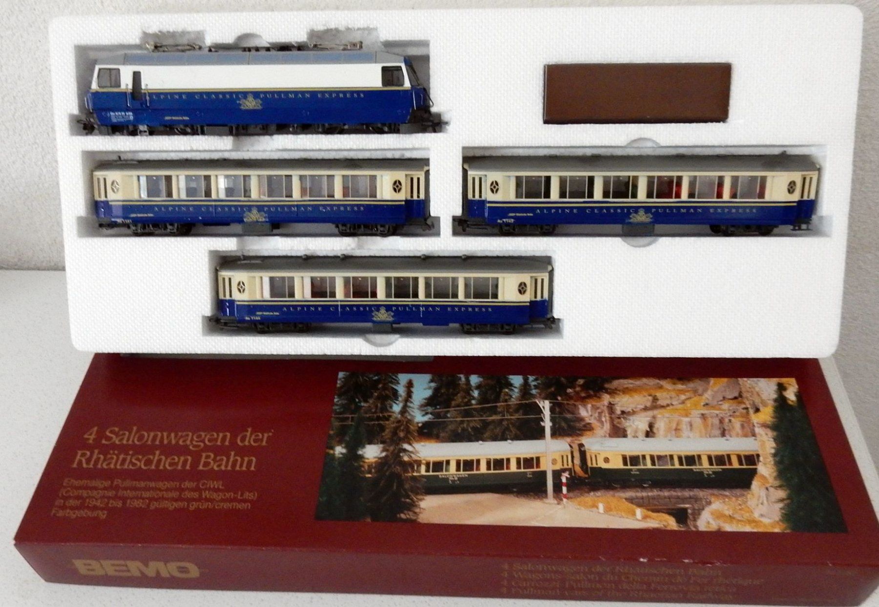 Bemo Trains électriques: Hom Bemo - Rame 4 éléments  RhB "Alpine Classic Pullmann"- – D'occasion à Locarno par Gudrun2 5