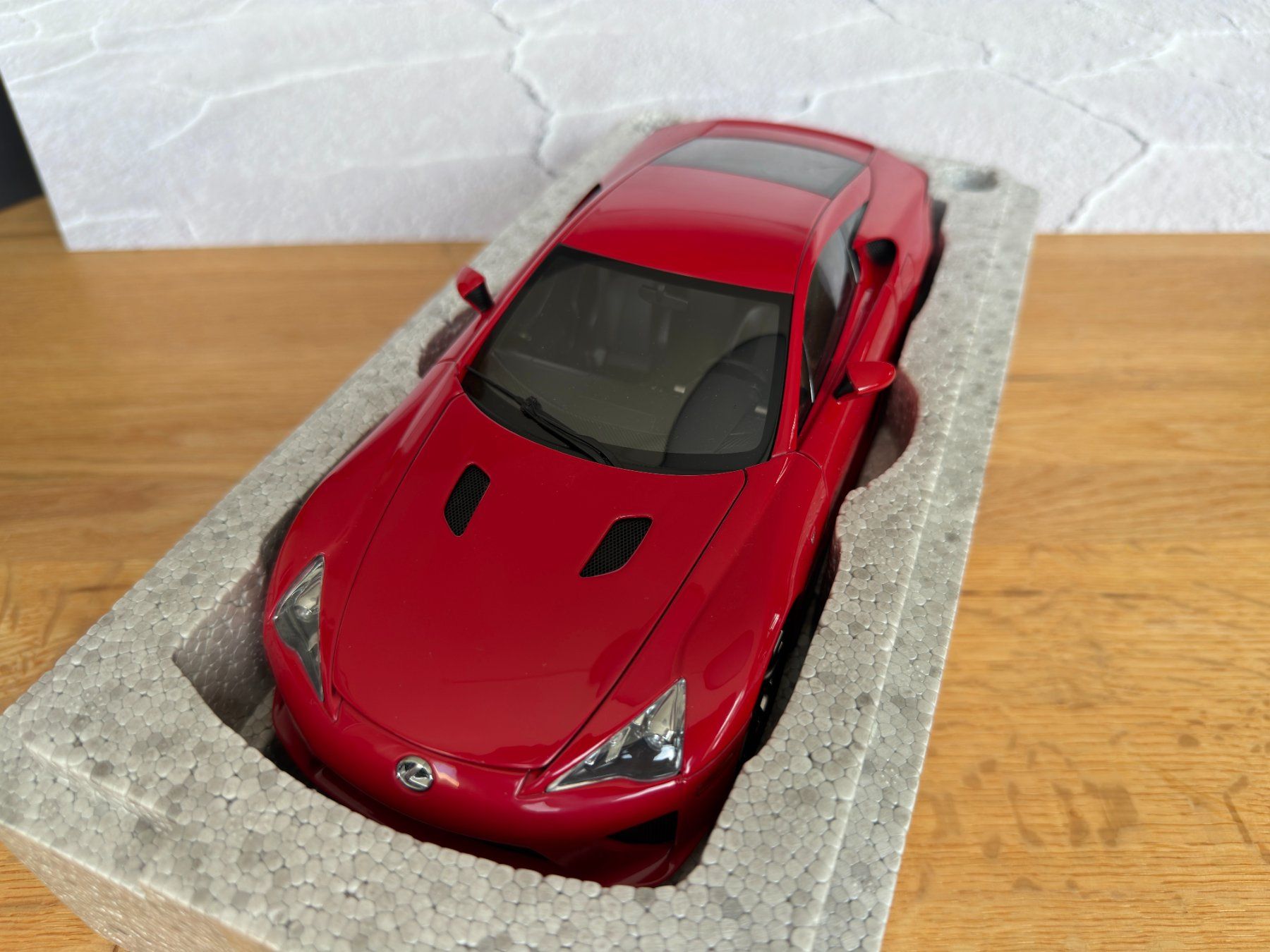 Autoart Modellautos: 1:18 AUTOart - Lexus LFA – Neu (gemäss Beschreibung) aus Tübach von BonnevilleMotors 1