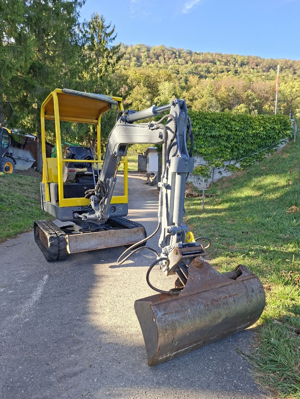 Volvo Escavatori: Volvo EC15B Bagger – Usato da Niederlenz venduto da papa1965 2