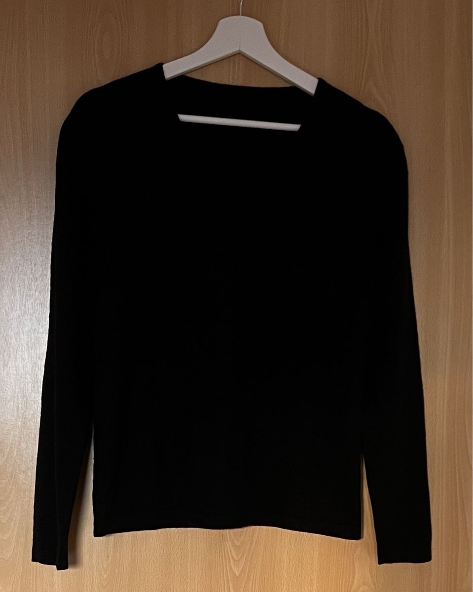 Pulls & Sweat-shirts: Kaschmir / Seide Pullover, V-Ausschnitt – Neuf (Voir description) à Brugg AG par NathalieN