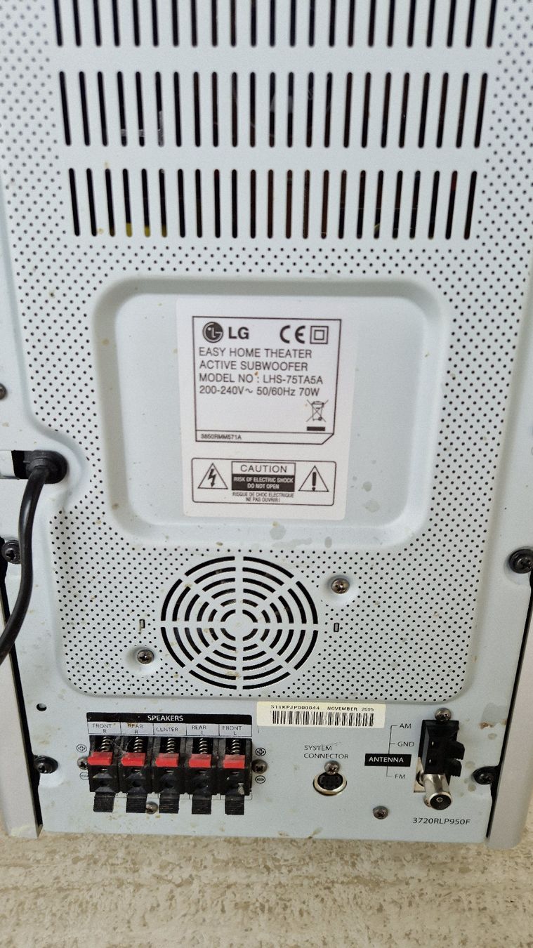 LG Home Cinema: Soundsystem LG – Usato da Appenzell Meister. venduto da Morize98 3
