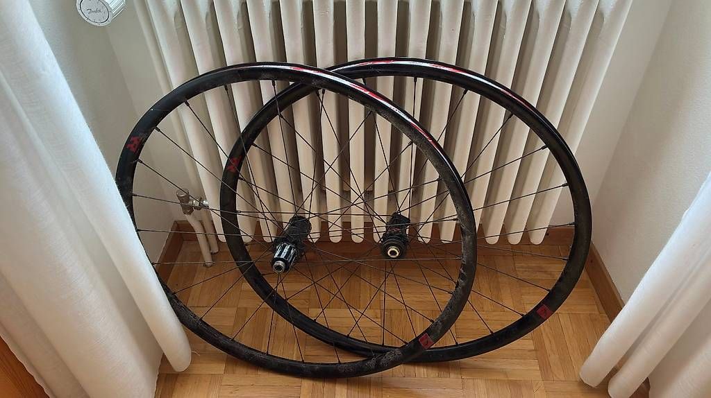 Pneumatici & Ruote complete: Roues Fulcrum Rapid Red 5 DB (700c)  – Usato da Carouge GE venduto da toinou17