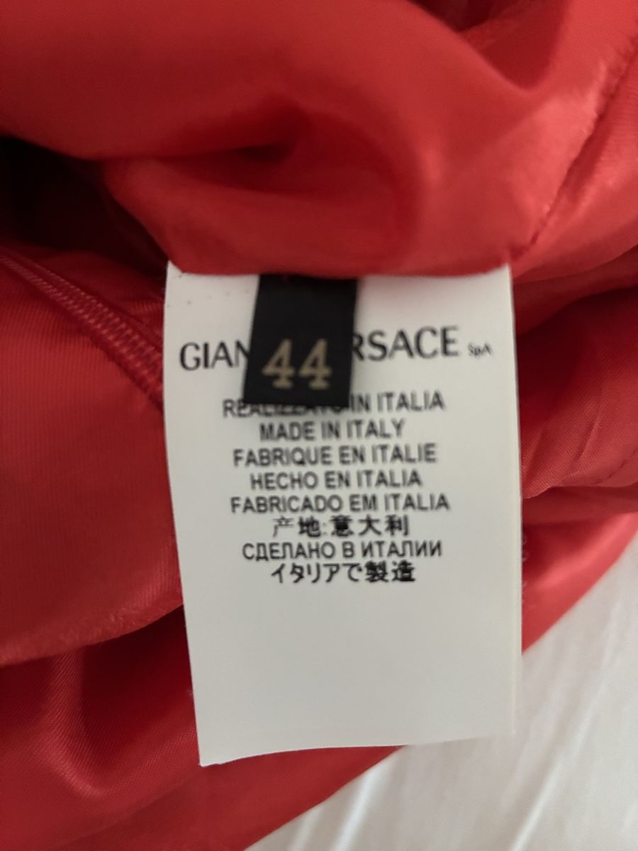 Versace Kleider: Kleid Versache 44 rot  – Gebraucht aus Zürich von juliearlt 2