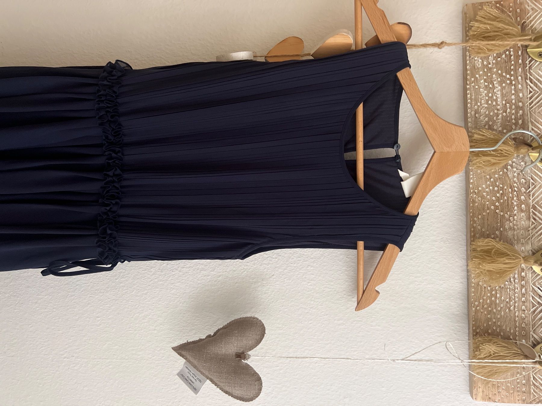H&M Vestiti: dunkelblaues Brautjungferkleid – Usato da Bern venduto da nicole.ruprecht 2