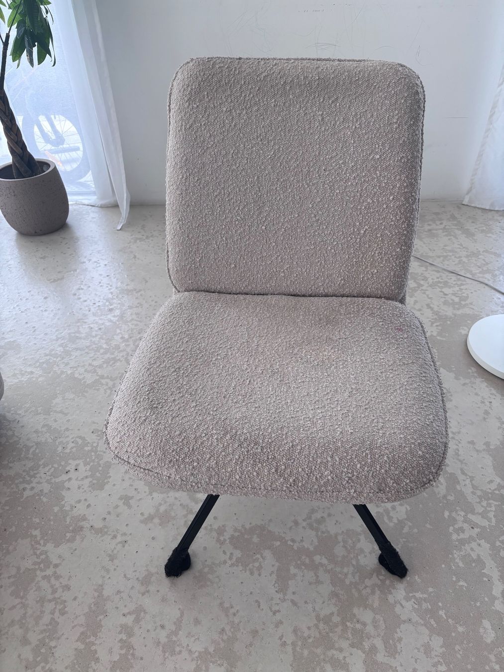 Sedie: Dinning chairs x3  ZUIVER Boucle beige – Usato da Uetikon am See venduto da man_rqm2 2