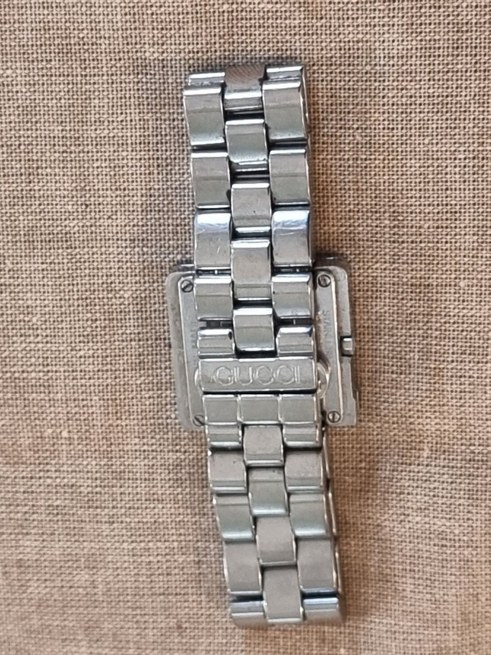Gucci Orologi: Gucci Damenuhr G-Frame Stahl – Usato da Widen venduto da kel_smm8 2