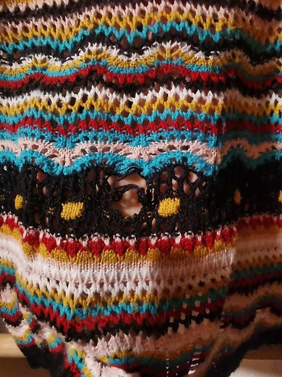 Maglioni & Felpe: Gehäkelter kurzer Pullover  – Usato da Neuhausen venduto da NatWag 2