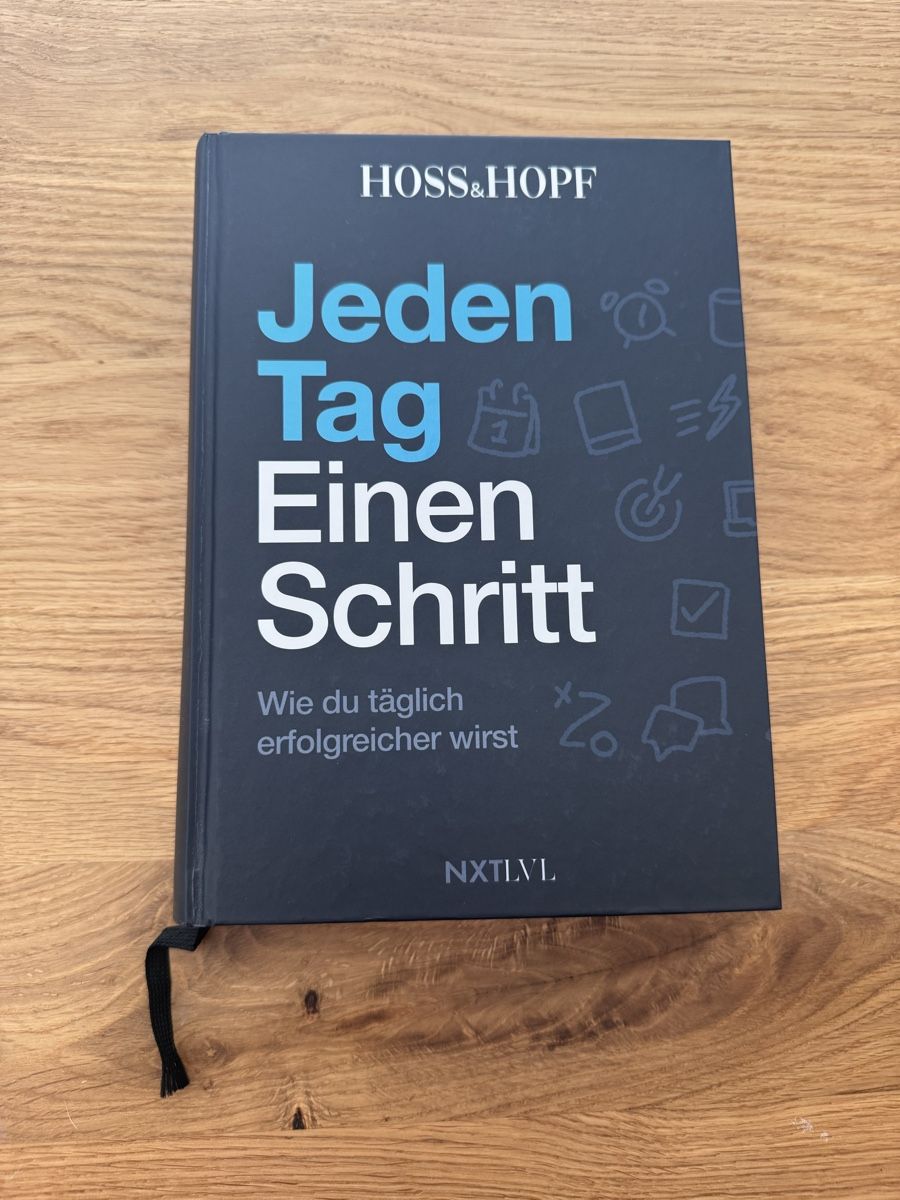 Libri: Next Level Jeden Tag einen Schritt – Usato da Frutigen venduto da _.Anja.B._