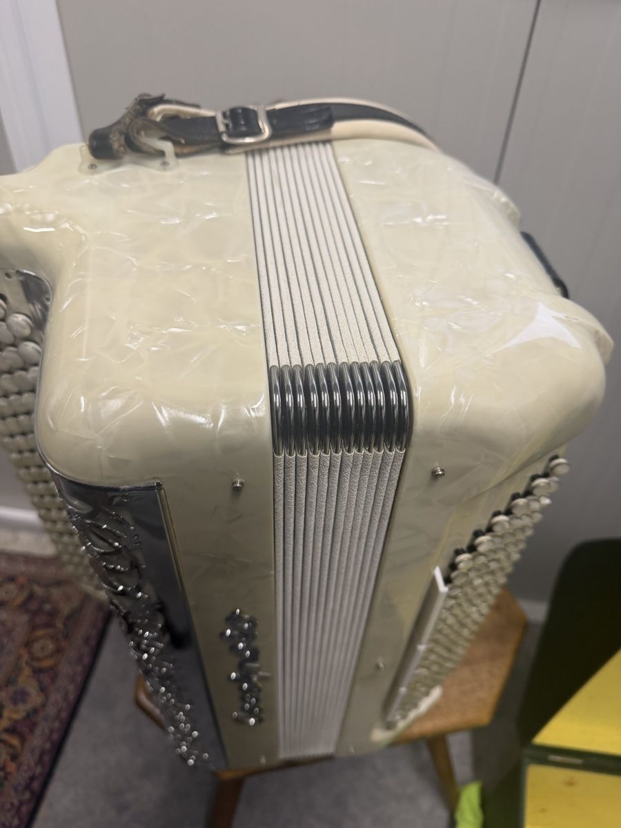 Strumenti musicali: Cavagnolo  – Usato da Füllinsdorf venduto da MiGeiss64 8