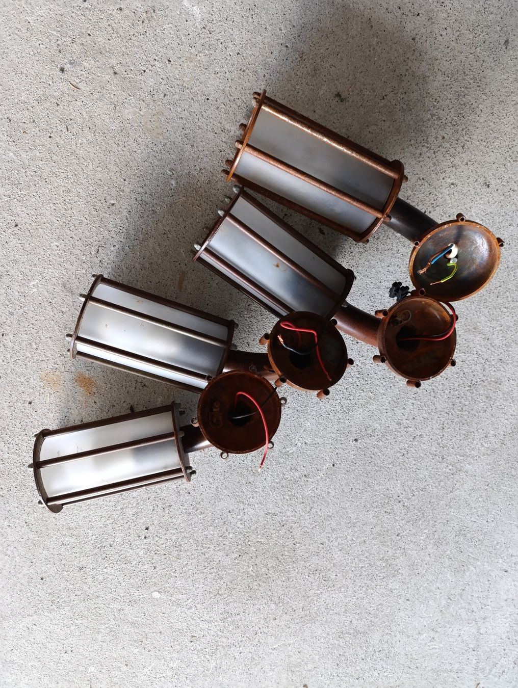 Lampade: Lampes appliques murales vintage – Usato da Avry-sur-Matran venduto da dav_nm5p 2