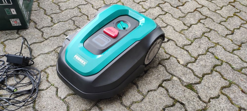 Rasenroboter / Robot de tonte / Ferrex R800 Smart Kaufen auf Ricardo