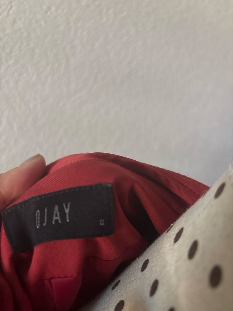 Giacche: Ojay Red Fitted Jacket, Size S - Autumn Essential! – Usato da auvernier venduto da Vine101 2