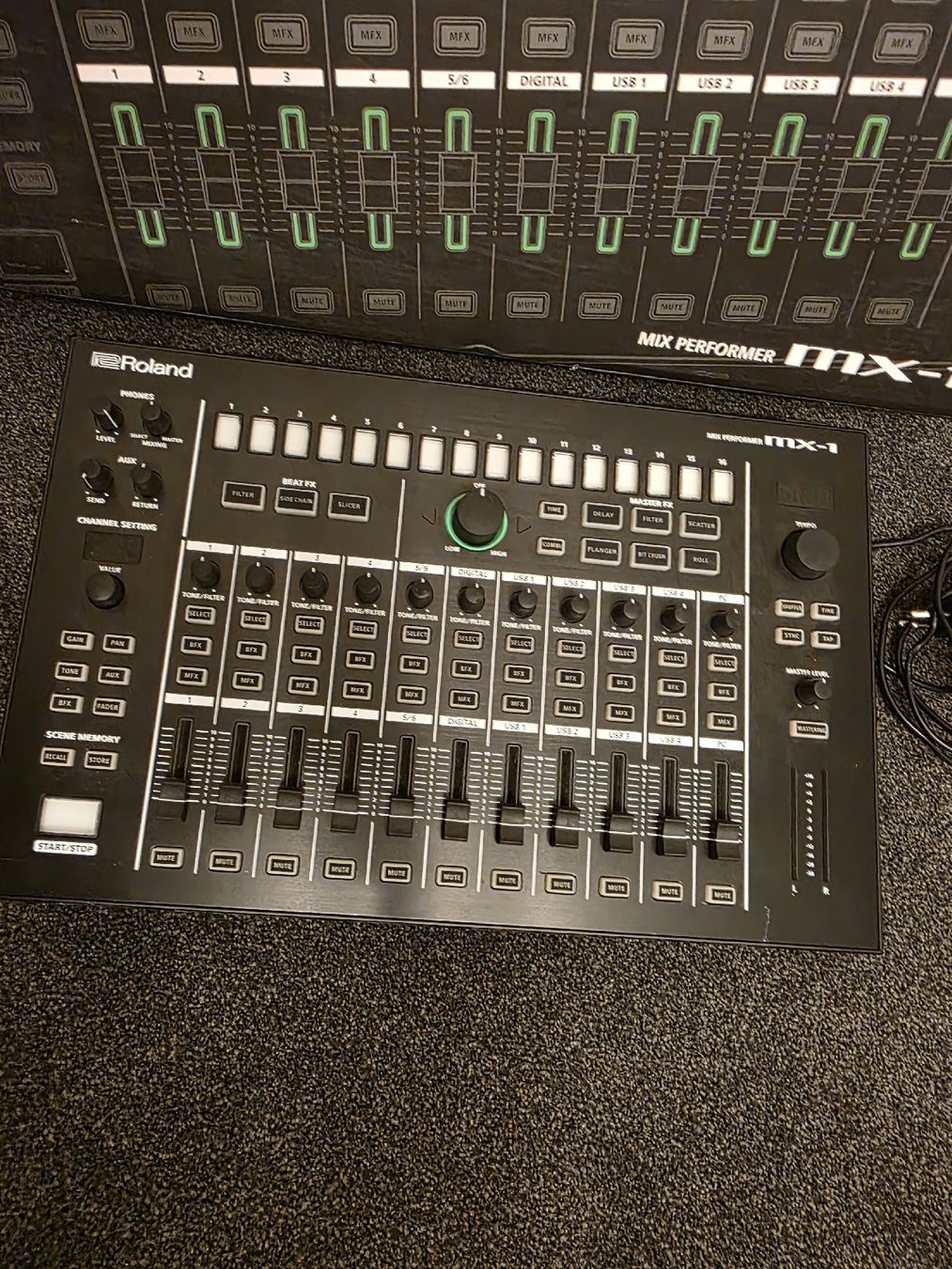 Roland Steuerung: Roland Aira MX-1 Mix Performer – Neu (gemäss Beschreibung) aus Steinhausen von Dsandro 1
