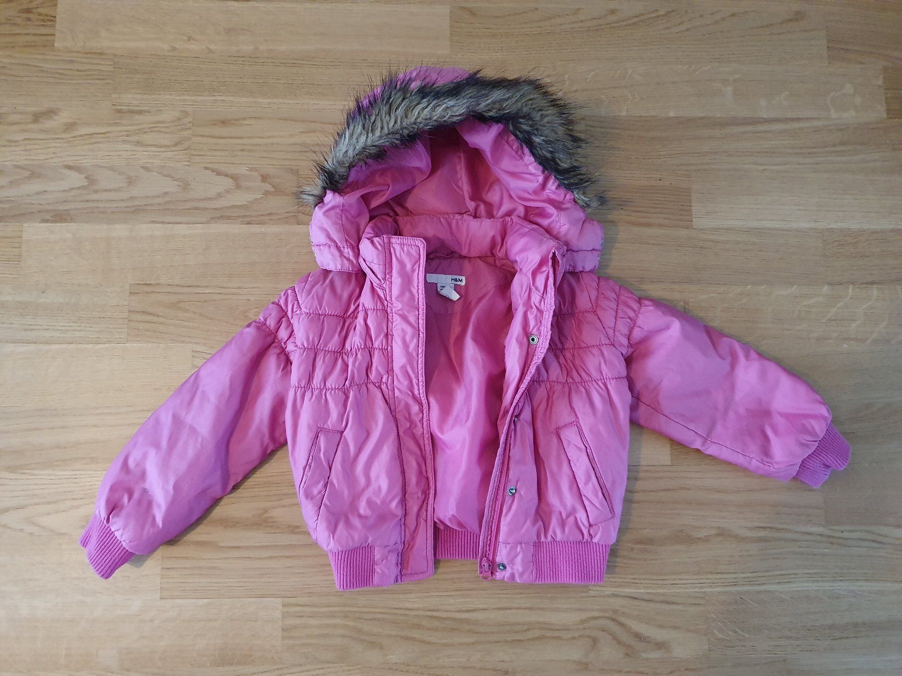 Jacken & Mäntel: Winterjacke, Gr. 104, guter Zustand – Gebraucht aus Glattpark(Opfikon) von dememora 1