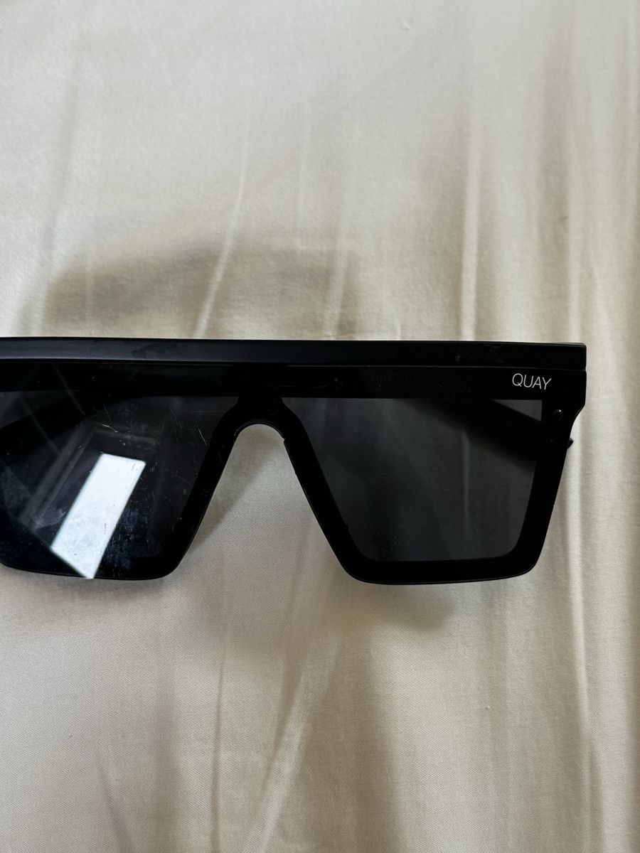 Occhiali & Lenti: Quay Sunglasses – Usato da Zürich venduto da Annalauber 1