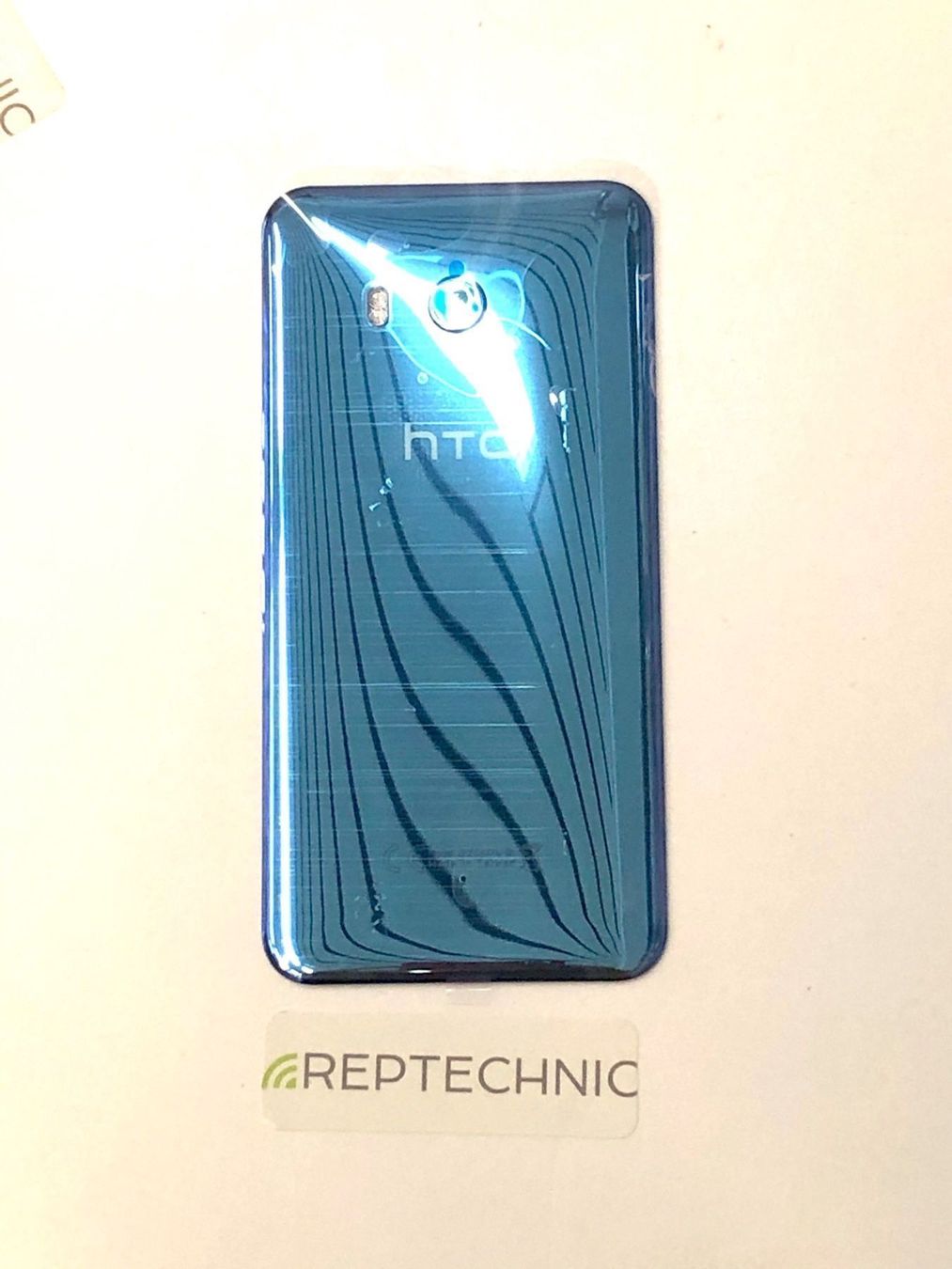 HTC Telefoni cellulari / Smartphones: HTC U11 Akkudeckel Hellblau – Nuovo e nell'imballaggio originale da bern venduto da reptechnic