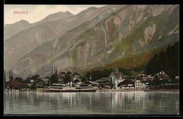 Brienz, Dorf am See mit Dampfschiff und 