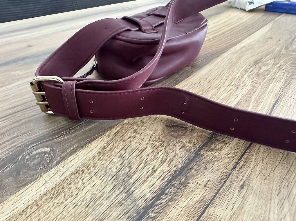 Borse da donna: Bordeaux Bauchtasche – Usato da Bettlach venduto da michellemmm 3