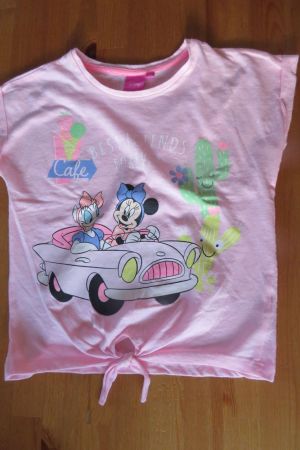 T-Shirt in Gr. 128