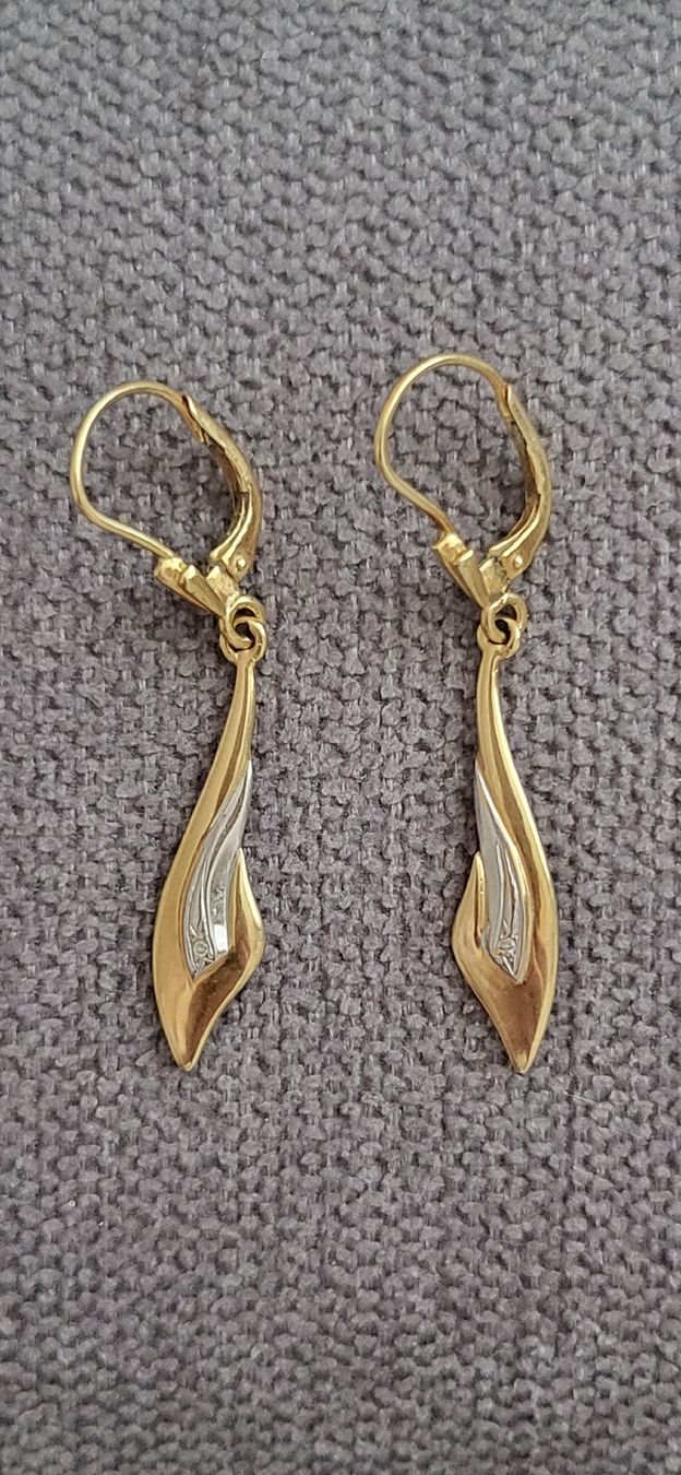 Ohrringe & -stecker: Edle Ohrhänger mit 2 Diamanten – Neu (gemäss Beschreibung) aus Unterägeri von Altgoldschmuck 1