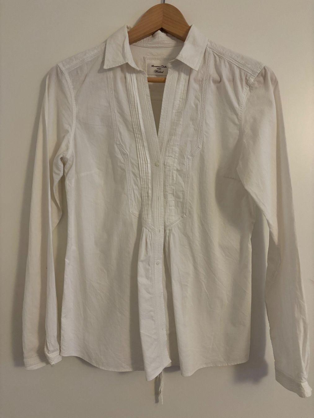 Massimo Dutti Blusen: Massimo Dutti Bluse weiss, Grösse 38 – Gebraucht aus Wittnau von soufriere