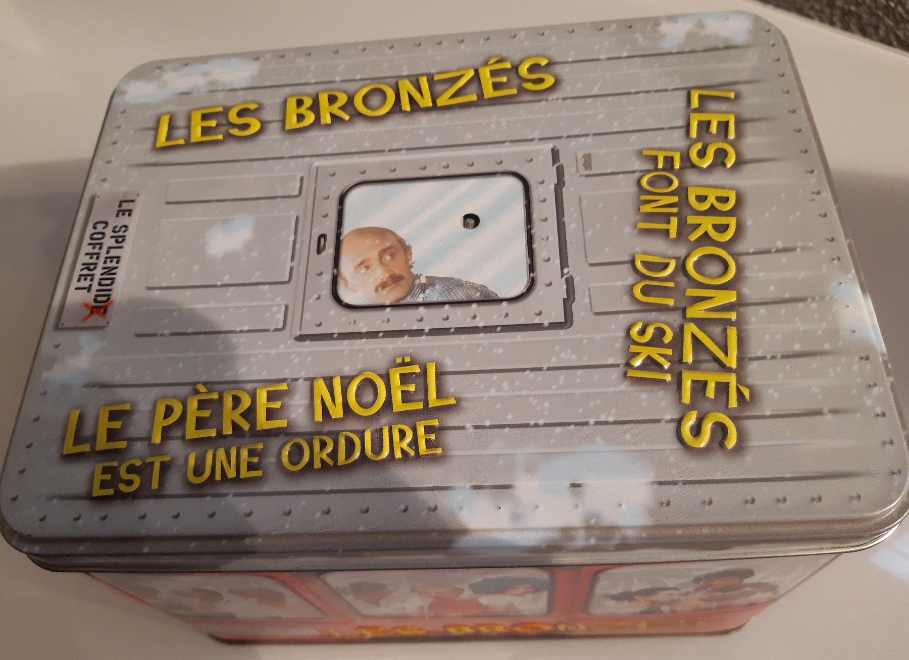 Le Splendide coffret DVD (Neu (gemäss Beschreibung)) in Arconciel für ...