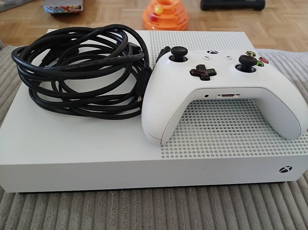 Console: Xbox one S Digital – Usato da Wiedlisbach venduto da Blazer82