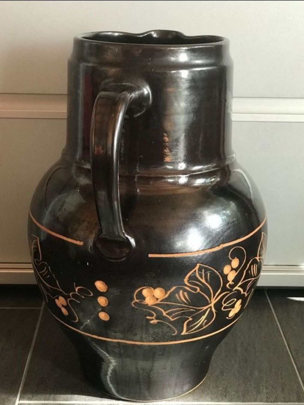 Caraffe: RIESIGER KRUG/KARAFFE AUS TON BRAUN. – Usato da Buchs AG venduto da Cuescu 3