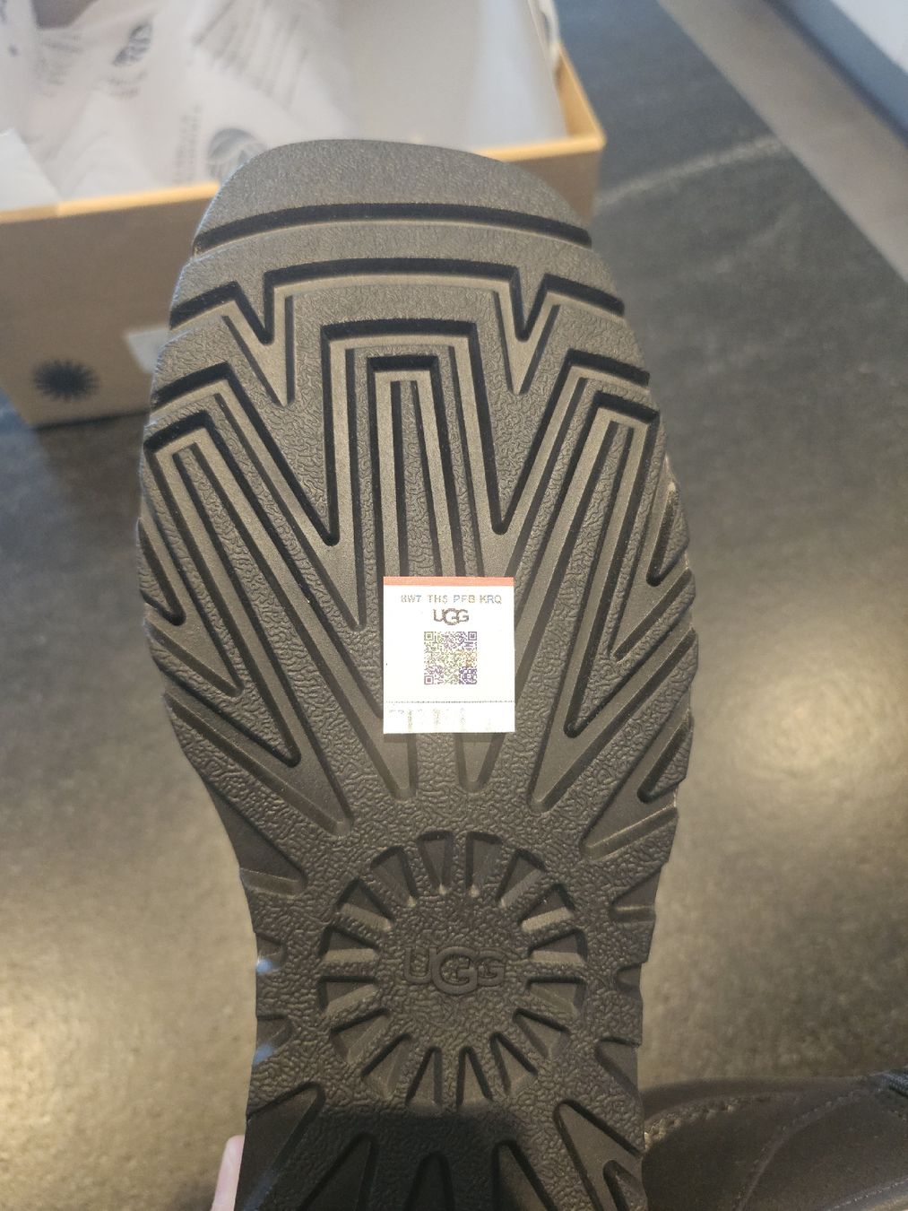Ugg Chaussures femmes: Neuves - UGG City Func ultra mini taille 41 – Neuf avec emballage d'origine à Attalens par mar_rq8k 1